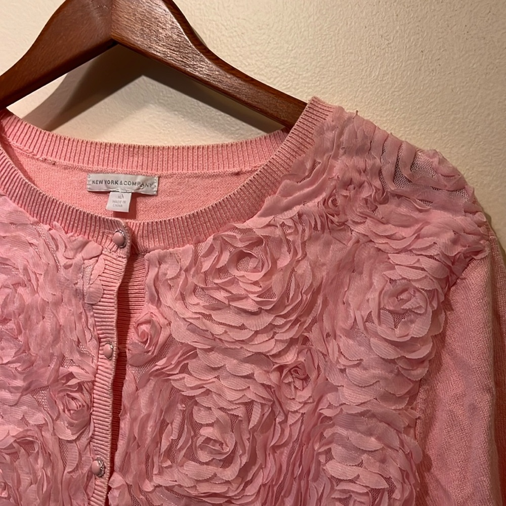 Sweet Pink rosy short sleeve cardigan sz XL NY&CO